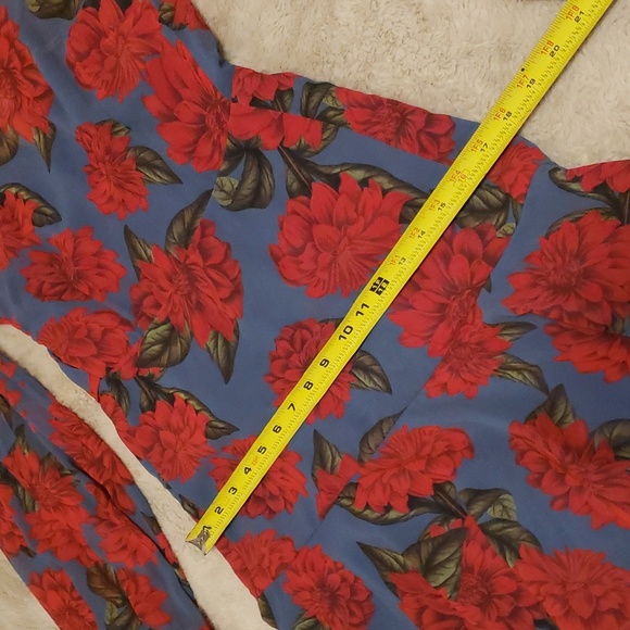 New Keepsake dress size small - Picture 12 of 15